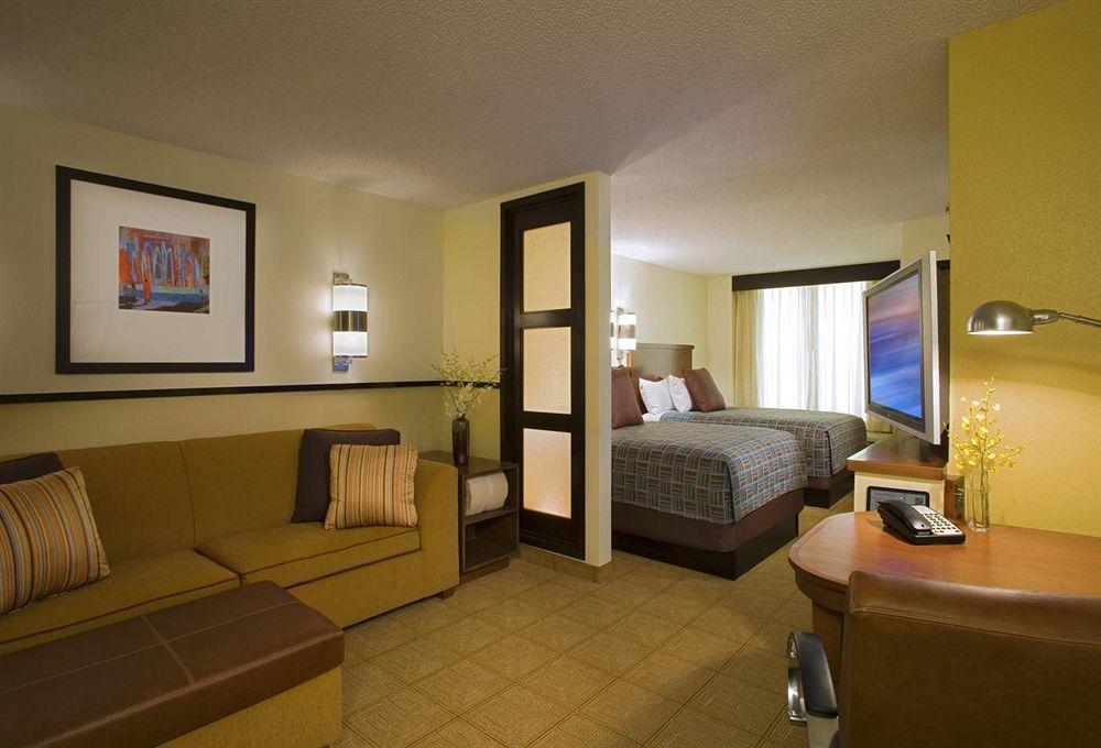 Hyatt Place Uc Davis Room photo